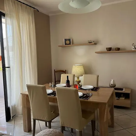 A 20 Mt Dal Mare Vakantiehuis Gallipoli