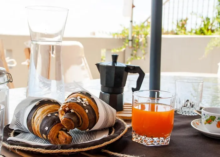 بيت للعطل A 20 Mt Dal Mare *